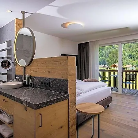 Hotel DAS Hintersee 4*